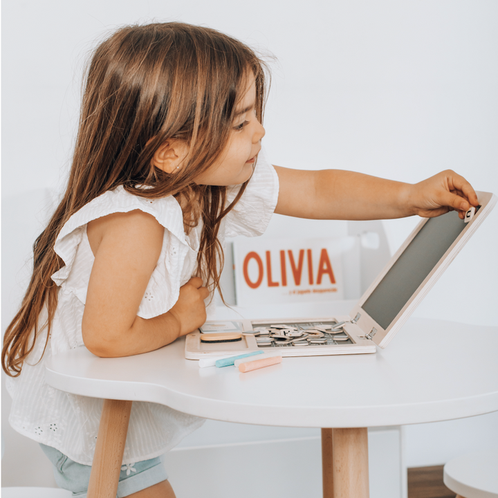 Computador de madera educativo Montessori con pizarra magnética para niños