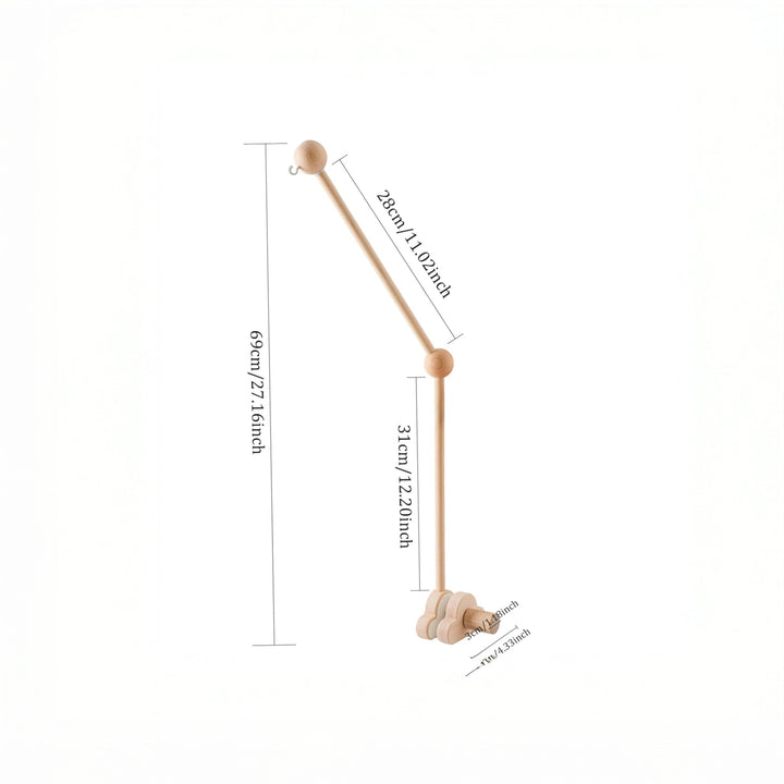 Detalle del soporte para móvil de cuna de madera natural para bebé